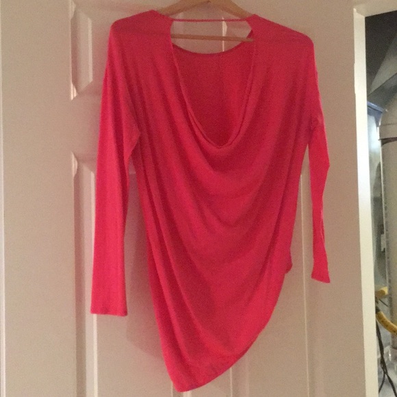 Tatika brand top. Open back. Canadian designer. Activewear. Drape back. - Picture 2 of 6